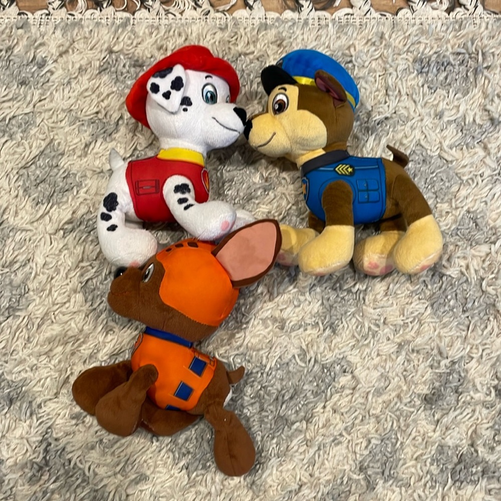 Chase Zuma and Marshall stuff animals
